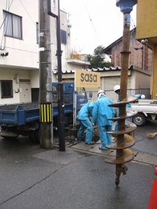 金津神社前の道路工事