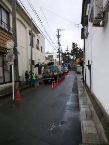 金津神社前の道路工事
