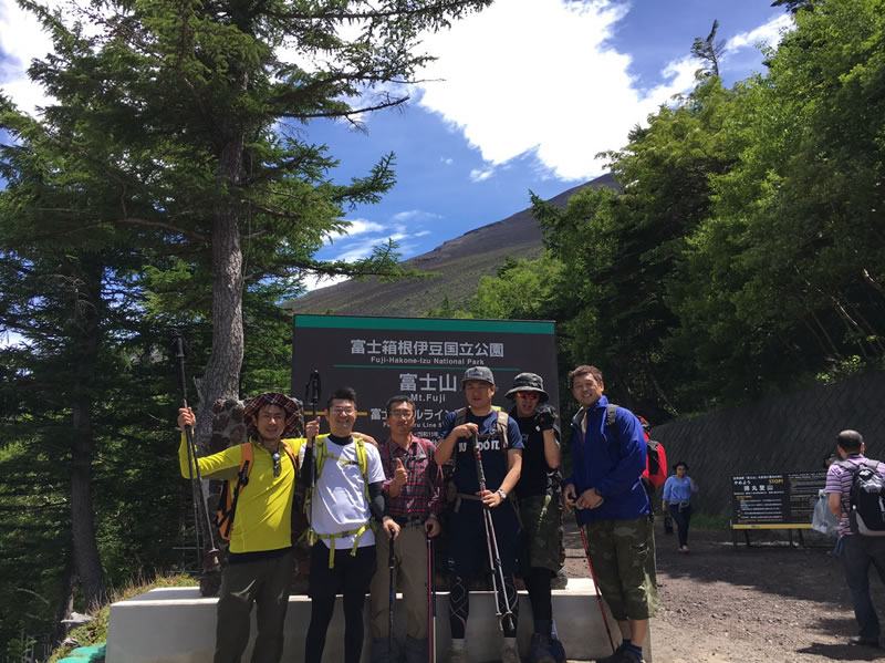 BBR勉強会メンバーで富士山登山