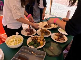永平寺のラブとるズガーデンで、会社のBBQ