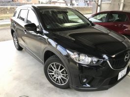 タローワークスのカーコーティング剤「8番」で洗車後