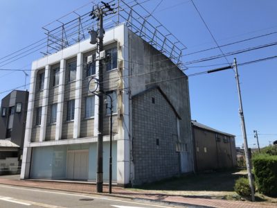 すててこ株式会社　六日区倉庫