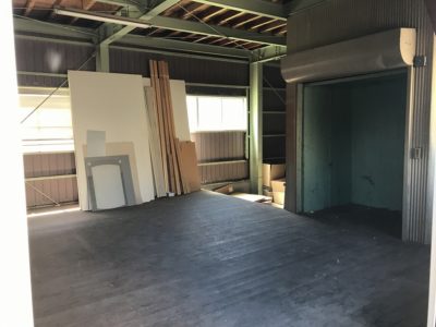 すててこ株式会社　六日区第２倉庫