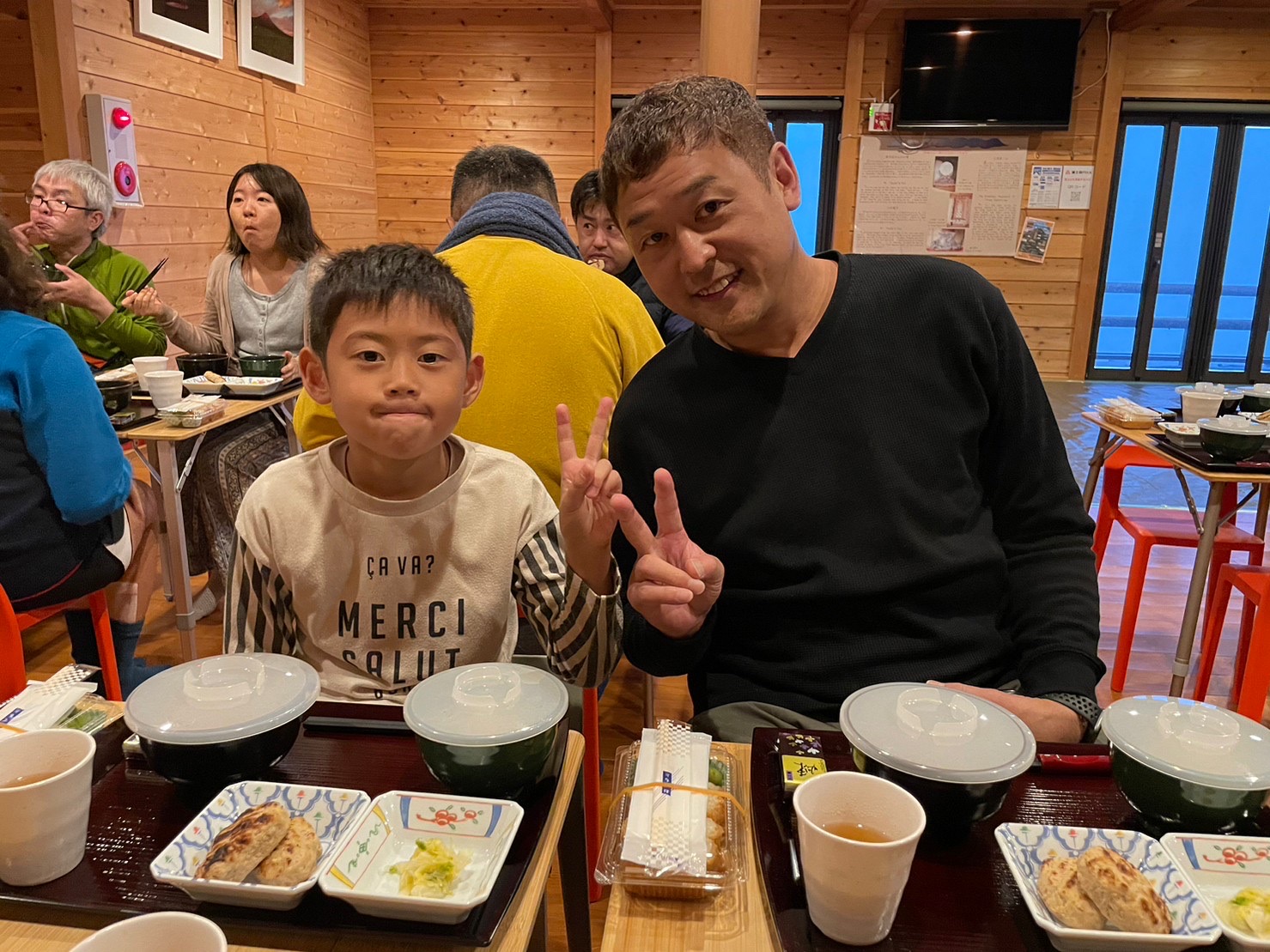 富士山の山小屋・東洋館で夕食