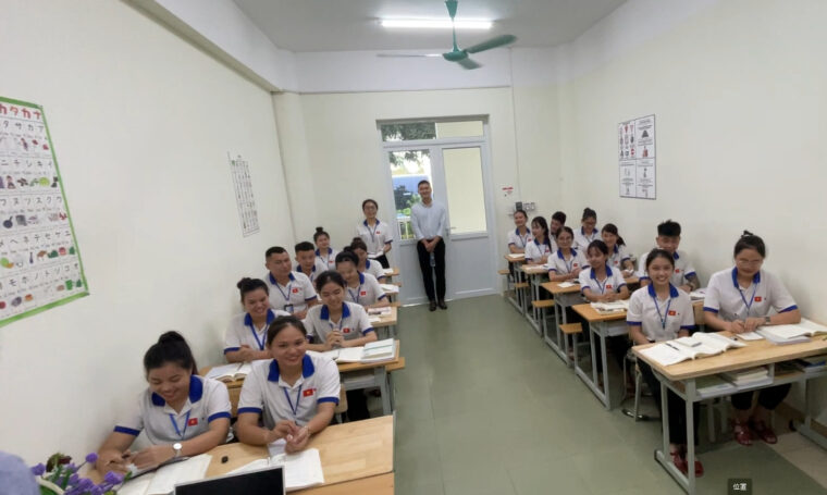 ハノイの日本への技能実習生の学校