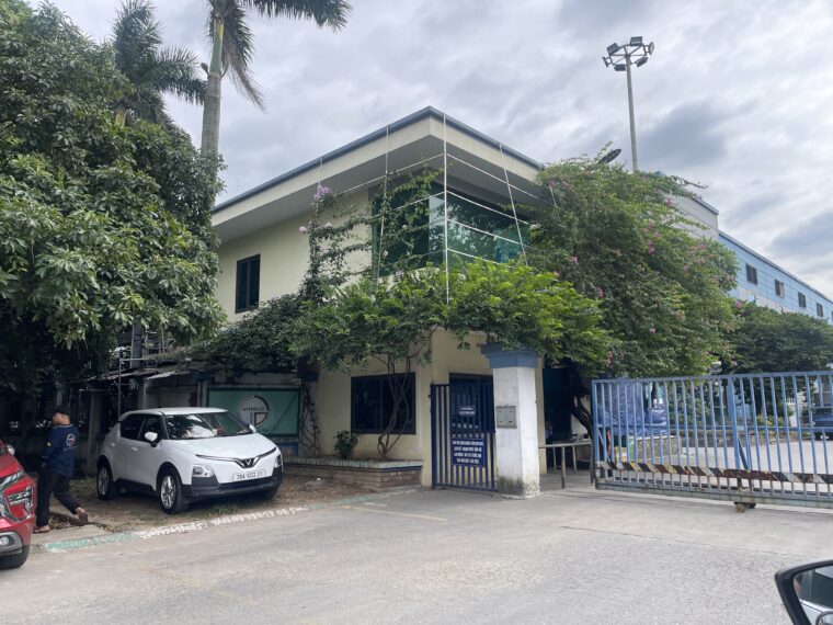 ベトナム・ハノイのビニール工場